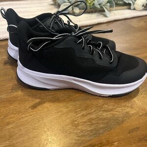 Athletic Works Black and White Kids Sneakers